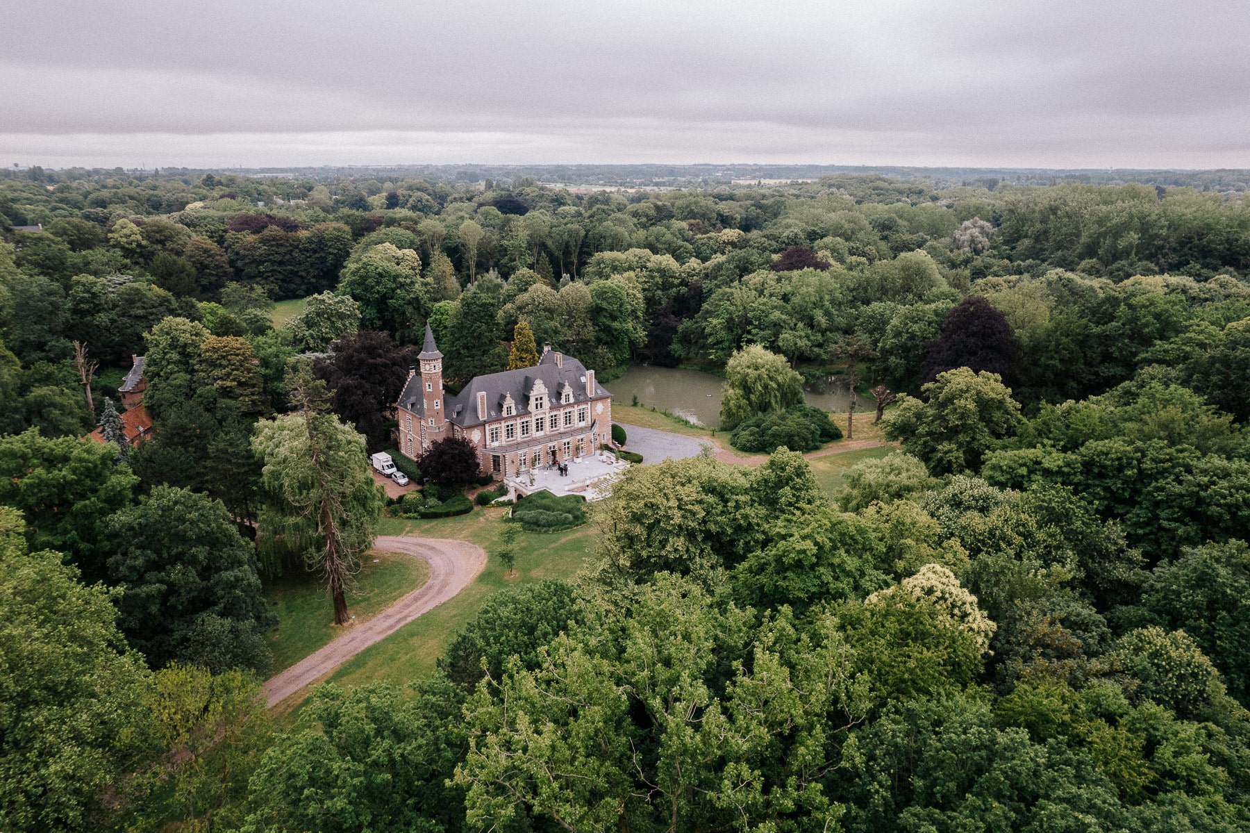 photo-reportage d'une soirée Deloitte au château fontaine dans la métropole européenne de Lille par Maxence Lamouret Prod